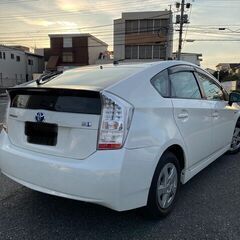 他の自社ローン店よりも安く乗れます!!予審審査に自信の無い方、安心してどうぞ！30系プリウス　走行少な目です♡の画像