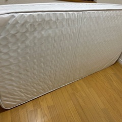 【無料】ニトリ　N-sleep Latex ベッドマット　マットレスの画像