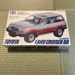 タミヤ  ラウンドクルーザー　プラモデル