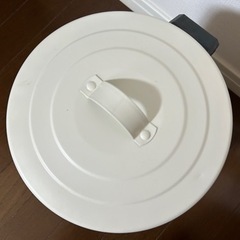 【サリュ】ペダル式ダスト缶の画像