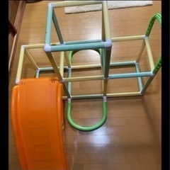 お届けできます　ジャングルジム　滑り台　アンパンマン