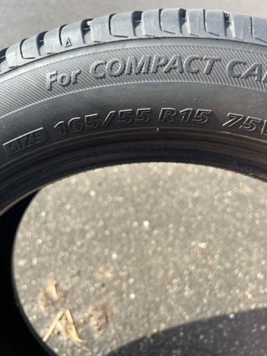 車のパーツ タイヤ、ホイール