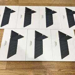 ipad Pro用 Smart Keyboard箱のみ7個セットの画像