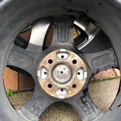 車のパーツ タイヤ、ホイールの画像