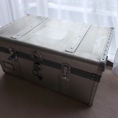 ８０年代　ジュラルミントランク