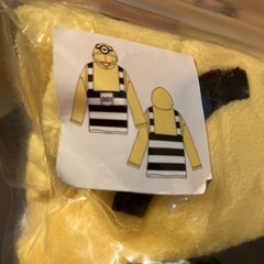 新品未使用！ミニオンズなりきりパーカー　ハロウィンにもの画像