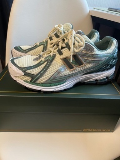 エメ レオン ドレ × ニューバランス 1906R "ジェイド"