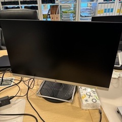 パソコン 周辺機器モニター