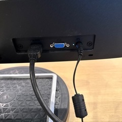 パソコン モニター4台あります。の画像