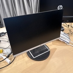 パソコン モニター4台あります。