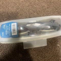 スイミングゴーグル大人用の画像