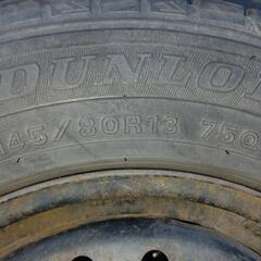 車のパーツ タイヤ、ホイールの画像