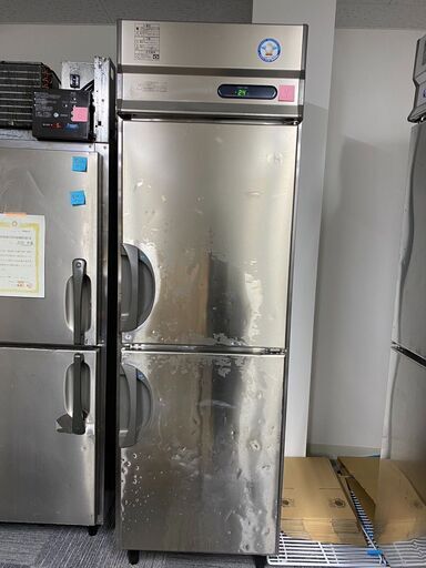【中古・業務用冷凍庫】福島工業株式会社 / URN-062FM6/ 縦型 業務用 2ドア冷凍庫 厨房
