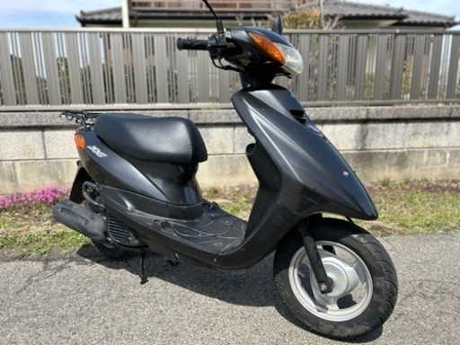 ☆ジョグ低燃費FIモデル☆自賠責長い令和9年10月☆シート・プラグ・グリップなど新品交換済☆イロイロ整備で快調です^_^50cc原付スクーター☆