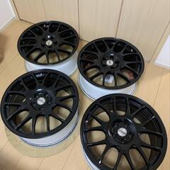 車のパーツ タイヤ、ホイール