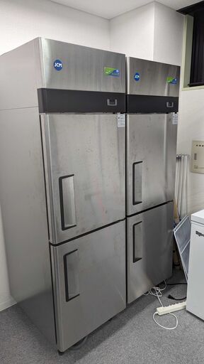 業務用タテ型2ドア冷蔵庫 JCM 465L