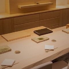 超好待遇！高級寿司店の鮨職人【六本木　新規オープン店舗】