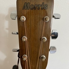 アコースティックギターの画像