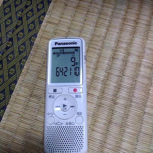 決まりました！最終値下げ 動作確認済み！画面に傷あり！Panasonic[パナソニック]ICレコーダー