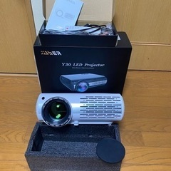 プロジェクター&100インチ電動スクリーンセットの画像