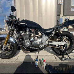 ゼファー1100