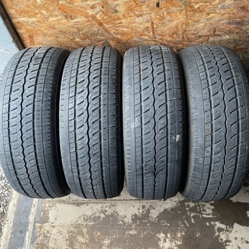TOYO TYRES TOYO H20 215/65R16 109/107R 8PR 夏タイヤ　2022年製　16インチ