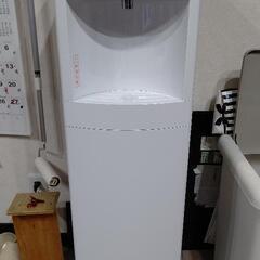 500円に！ フレシャスウォーターサーバーホワイト 譲渡書類付きの画像