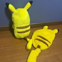 ピカチュウぬいぐるみの画像