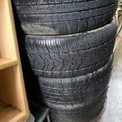 車のパーツ タイヤ、ホイールの画像