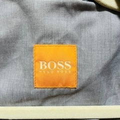 HUGOBOSSジャケットの画像