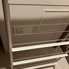 スリッパ立て 棚の画像