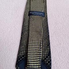 Burberry［メンズ、ネクタイ］の画像