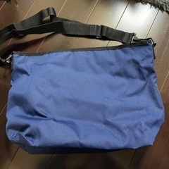 新品大きめバックの画像
