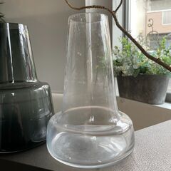フラワーベース3点セット500円の画像
