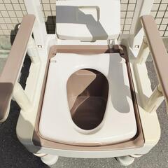 フランスベッド：介護トイレ　ポータブルトイレの画像
