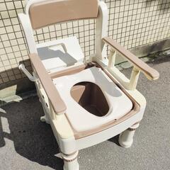 フランスベッド：介護トイレ　ポータブルトイレの画像