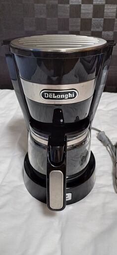 デロンギ(DeLonghi) ドリップコーヒーメーカー 0.65L ブラック アクティブシリーズ 5-6カップ ICM14011J