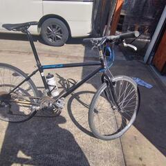 自転車 クロスバイクの画像