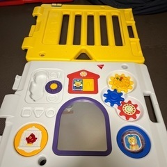  日本育児　ミュージカルキッズランドDX  パネル6枚　ベビーサークルの画像