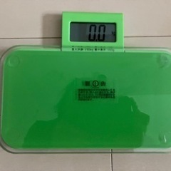 フランフラン♡コンパクトな体重計の画像