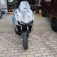 本日入荷！大人気入手困難ホンダAADV160パールスモーキーグレー！限定一台限り！の画像