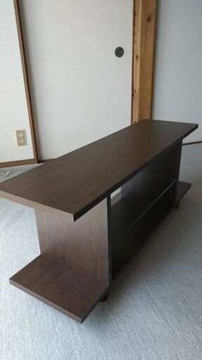 綺麗なテレビ台