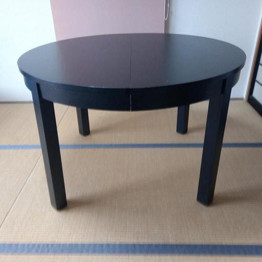 イケア　伸縮ダイニングテーブル