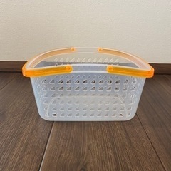 【取引中】（差し上げます）収納ケース　カゴ　3点セットの画像