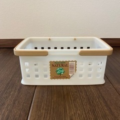 【取引中】（差し上げます）収納ケース　カゴ　3点セットの画像