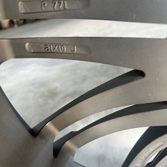 ポルシェ　カイエン　ターボデザインホイール（艶消ブラック塗装）の画像