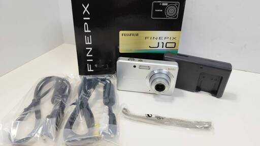 【美品】FUJIFILM FinePix J10 デジタルカメラ