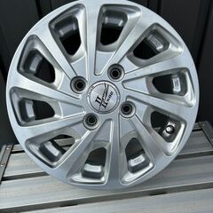 中古アルミホイール４本の画像