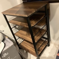 キッチン、その他キャビネット棚の画像