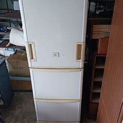 (中古)SHARP 冷蔵庫 SJ-WA35D